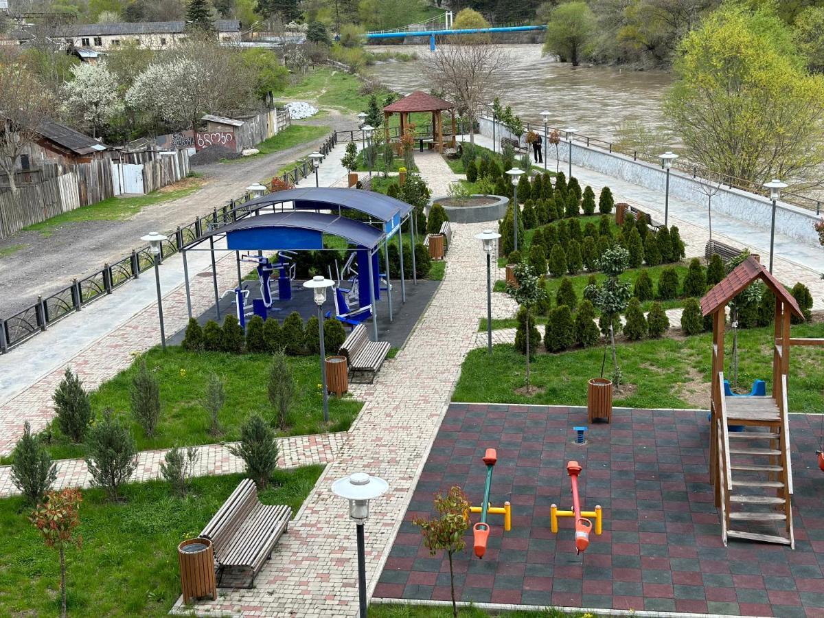 Vitali Apartment Borjomi Εξωτερικό φωτογραφία